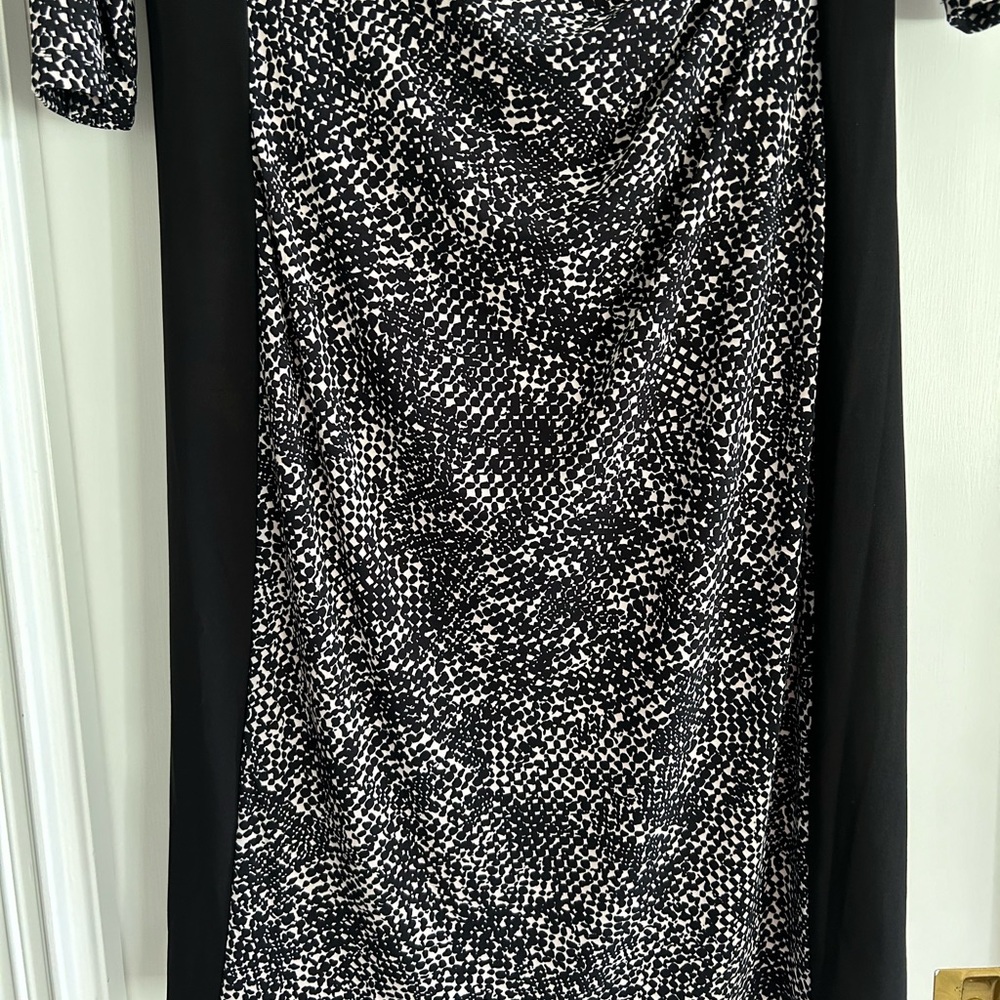 Ralph Lauren black/cream patterned long-sleeved dress. Size 14. - Picture 3 of 5